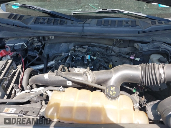 2015 Ford F-150 XLT с VIN 1FTEX1EP9FFB28000, выставлен на аукционе IAAI как лот 42174069 с пробегом 157 592 миль миль и . История ставок и продаж доступна на DreamBid. Изображение 10.