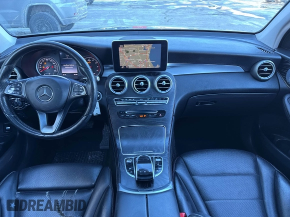 2016 Mercedes-Benz GLC with VIN WDC0G4KB8GF019995, listed as a IAAI auction lot 41654638 with 143,829 mi miles. Bid and sale history available at carsss.com. Image 6.