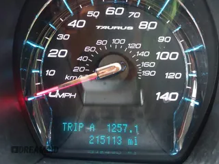 2010 Ford Taurus Limited with VIN 1FAHP2FW8AG155559, listed as a IAAI auction lot 42361282 with 215,113 mi miles and . Bid and sale history available at DreamBid. Image 15.