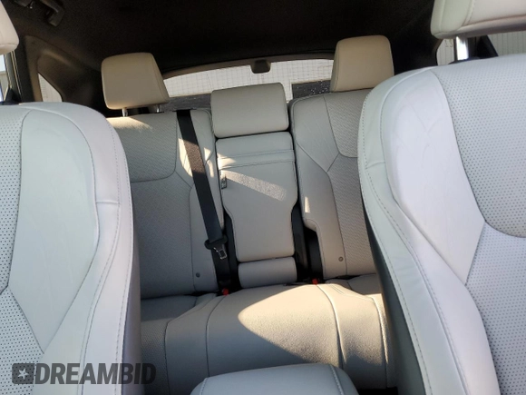 2024 Lexus RX 350 z VIN 2T2BAMBA8RC031370, wystawiony jako Copart lot #53081615 z przebiegiem 7 440 mil mil oraz Nie do naprawy • Non repairable. Historia ofert i sprzedaży dostępna na DreamBid. Obrazek 10.