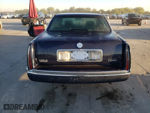 1994 Cadillac DeVille z VIN 1G6KD52B3RU283575, wystawiony jako Copart lot #73576044 z przebiegiem 133 977 mil mil oraz Czysty tytuł • Clean title. Historia ofert i sprzedaży dostępna na DreamBid. Obrazek 6.