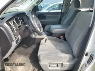 2014 Toyota Sequoia SR5 with VIN 5TDBW5G15ES109612, listed as a Copart auction lot 70484384 with 167,905 mi miles and Salvage Title. Bid and sale history available at carsss.com. Image 7.