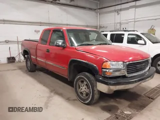 1999 GMC New Sierra 1500 SLE with VIN 1GTEK19T9XE502246, listed as a IAAI auction lot 42035971 with 351,757 mi miles. Bid and sale history available at carsss.com. Image 6.