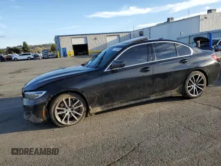 2019 BMW 3 Series 330i with VIN 3MW5R1J57K8B02431, listed as a Copart auction lot 47676085 with 0 mi miles and Salvage Title. Bid and sale history available at carsss.com. Image 1.