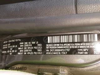 2017 Jeep Renegade Latitude z VIN ZACCJBBB6HPG17767, wystawiony jako IAAI lot #41631303 z przebiegiem 56 312 mil mil oraz . Historia ofert i sprzedaży dostępna na DreamBid. Obrazek 9.