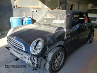2005 MINI Convertible z VIN WMWRF33415TF62467, wystawiony jako Copart lot #83312854 z przebiegiem Nie podano mil oraz Szkoda całkowita • Salvage title. Historia ofert i sprzedaży dostępna na DreamBid. Obrazek 1.
