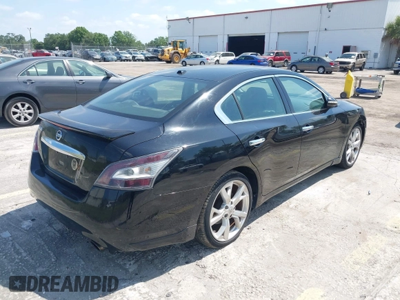 2012 Nissan Maxima 3.5 SV with VIN 1N4AA5AP5CC847891, listed as a IAAI auction lot 42144620 with 152,280 mi miles. Bid and sale history available at carsss.com. Image 4.