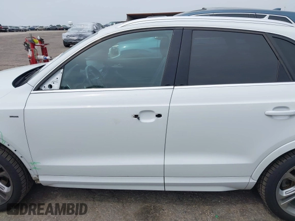 2016 Audi Q3 Prestige with VIN WA1GFCFS7GR022309, listed as a IAAI auction lot 41976521 with 82,118 mi miles and . Bid and sale history available at DreamBid. Image 15.