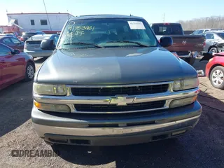 2002 Chevrolet Suburban LS with VIN 1GNFK16Z02J194579, listed as a IAAI auction lot 41753261 with 248,537 mi miles. Bid and sale history available at carsss.com. Image 12.