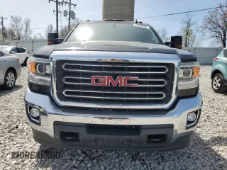 2018 GMC Sierra 2500HD SLE z VIN 1GT22SEG9JZ321603, wystawiony jako Copart lot #54608685 z przebiegiem 79 638 mil mil oraz Czysty tytuł • Clean title. Historia ofert i sprzedaży dostępna na DreamBid. Obrazek 5.