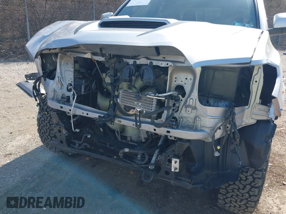 2020 Toyota Tacoma SR5 with VIN 3TMCZ5AN3LM320411, listed as a IAAI auction lot 41838498 with 50,252 mi miles and . Bid and sale history available at DreamBid. Image 6.