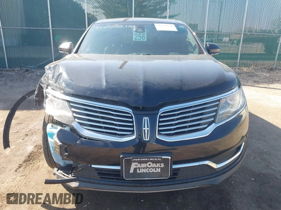 2016 Lincoln MKX Reserve with VIN 2LMTJ8LRXGBL79973, listed as a IAAI auction lot 41772136 with 105,566 mi miles. Bid and sale history available at carsss.com. Image 12.