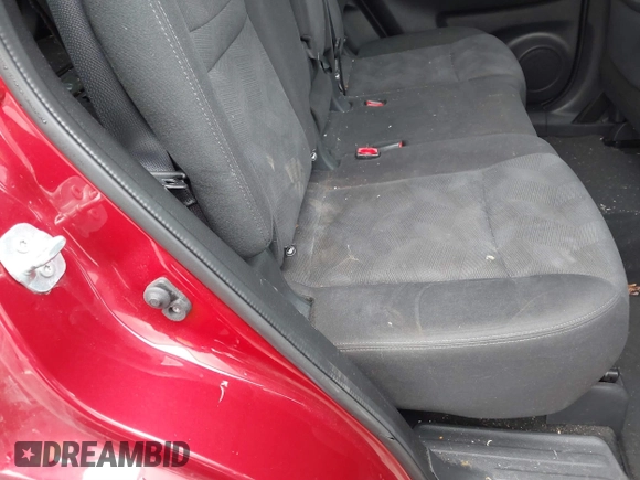2016 Nissan Rogue SV with VIN KNMAT2MV9GP708746, listed as a IAAI auction lot 41845027 with 94,140 mi miles. Bid and sale history available at carsss.com. Image 8.