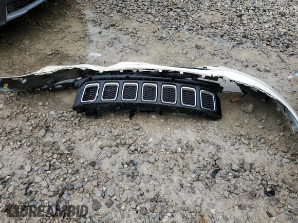 2020 Jeep Compass Limited с VIN 3C4NJDCB4LT146867, выставлен на аукционе Copart как лот 57985595 с пробегом 146 687 миль миль и Списание • Salvage title. История ставок и продаж доступна на DreamBid. Изображение 13.