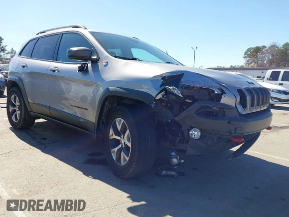 2017 Jeep Cherokee Trailhawk с VIN 1C4PJMBS2HW568695, выставлен на аукционе IAAI как лот 41743347 с пробегом 103 387 миль миль и . История ставок и продаж доступна на DreamBid. Изображение 1.