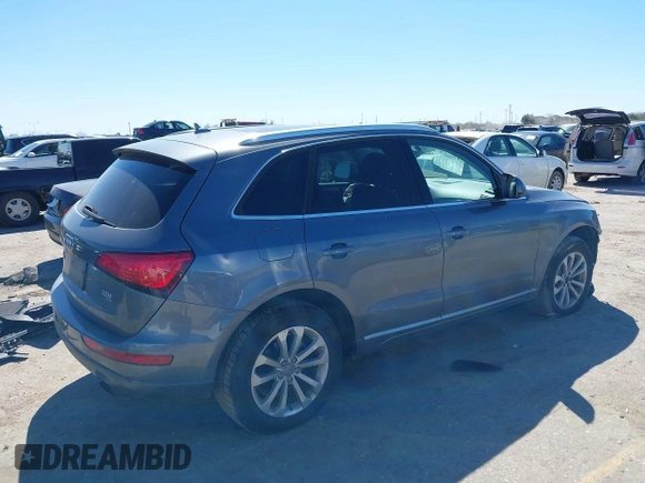 2013 Audi Q5 Premium with VIN WA1CFAFP7DA009262, listed as a IAAI auction lot 41730275 with 136,831 mi miles. Bid and sale history available at carsss.com. Image 4.
