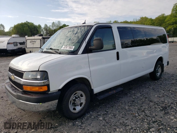 2013 Chevrolet Express Passenger LT with VIN 1GAZG1FG8D1109893, listed as a Copart auction lot 52927965 with 101,828 mi miles and Clean title. Bid and sale history available at DreamBid. Image 1.