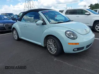 2006 Volkswagen Beetle with VIN 3VWSF31Y76M327821, listed as a IAAI auction lot 42522979 with 184,400 mi miles and . Bid and sale history available at DreamBid. Image 1.