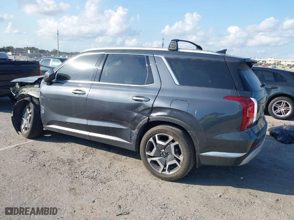 2024 Hyundai Palisade Limited with VIN KM8R54GE7RU663925, listed as a IAAI auction lot 41482573 with 34,028 mi miles. Bid and sale history available at carsss.com. Image 3.