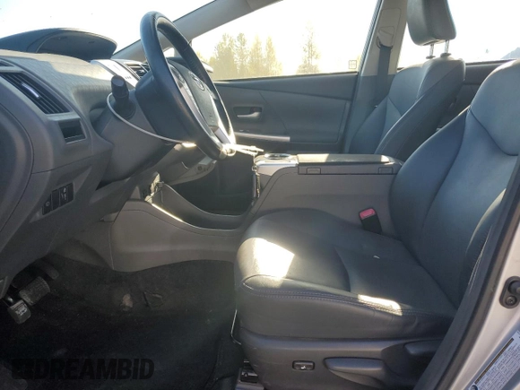 2014 Toyota Prius Two with VIN JTDZN3EU2EJ013338, listed as a Copart auction lot 52925415 with 113,603 mi miles and Salvage Title. Bid and sale history available at DreamBid. Image 7.
