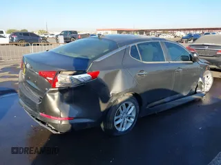 2013 Kia Optima LX with VIN 5XXGM4A71DG156414, listed as a IAAI auction lot 40946815 with 60,278 mi miles. Bid and sale history available at carsss.com. Image 4.