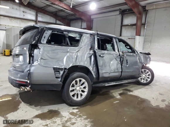 2022 Chevrolet Suburban Premier with VIN 1GNSKFKD8NR291282, listed as a Copart auction lot 47523204 with 0 mi miles and Non Repairable. Bid and sale history available at carsss.com. Image 3.