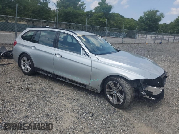 2017 BMW 3 Series 330i xDrive with VIN WBA8K3C57HK678988, listed as a Copart auction lot 65394344 with 67,918 mi miles and Salvage Title. Bid and sale history available at carsss.com. Image 4.