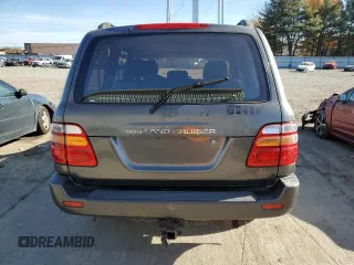1998 Toyota Land Cruiser with VIN JT3HT05J3W0009199, listed as a Copart auction lot 78305404 with 140,920 mi miles and Clean Title. Bid and sale history available at carsss.com. Image 6.