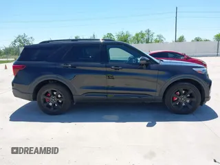 2020 Ford Explorer ST with VIN 1FM5K8GC8LGA39036, listed as a IAAI auction lot 41978033 with 93,348 mi miles and . Bid and sale history available at DreamBid. Image 13.