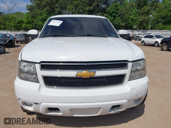 2012 Chevrolet Tahoe LS z VIN 1GNSCAE02CR230483, wystawiony jako IAAI lot #42071934 z przebiegiem 169 050 mil mil oraz . Historia ofert i sprzedaży dostępna na DreamBid. Obrazek 12.