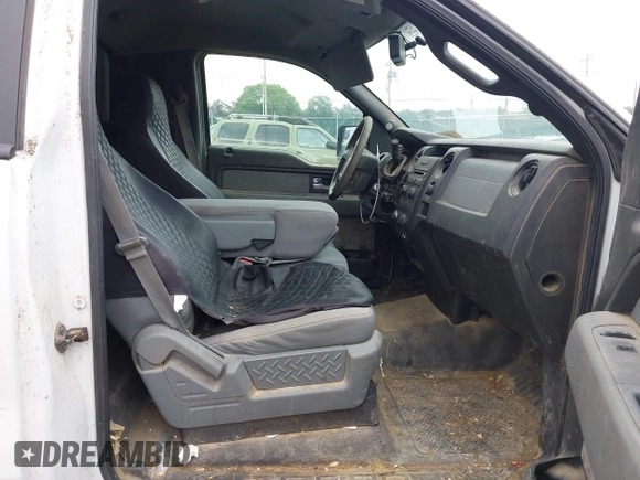 2013 Ford F-150 XL with VIN 1FTMF1CM6DKG27560, listed as a IAAI auction lot 42428890 with 118,354 mi miles and . Bid and sale history available at DreamBid. Image 5.