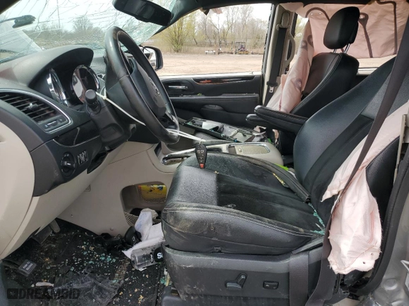 2016 Dodge Grand Caravan SXT with VIN 2C4RDGCG9GR197053, listed as a Copart auction lot 53143785 with 112,202 mi miles and Salvage Title. Bid and sale history available at carsss.com. Image 7.