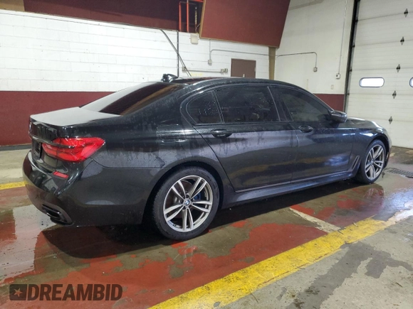 2019 BMW 7 Series 740i xDrive with VIN WBA7E4C50KGV28708, listed as a Copart auction lot 55141895 with 130,925 mi miles and Clean title. Bid and sale history available at DreamBid. Image 3.