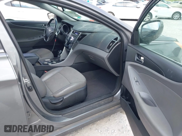2013 Hyundai Sonata Limited with VIN 5NPEC4AC6DH741968, listed as a IAAI auction lot 42032196 with 160,911 mi miles and . Bid and sale history available at DreamBid. Image 5.