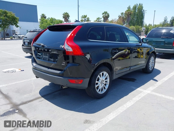 2010 Volvo XC60 3.0T with VIN YV4992DZ4A2029943, listed as a IAAI auction lot 42443995 with 197,979 mi miles and . Bid and sale history available at DreamBid. Image 4.