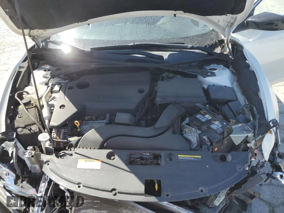 2017 Nissan Altima S with VIN 1N4AL3AP6HC174485, listed as a Copart auction lot 52518085 with 118,311 mi miles and Salvage title. Bid and sale history available at DreamBid. Image 11.