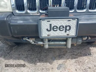 2006 Jeep Commander Limited с VIN 1J8HG58266C285594, выставлен на аукционе IAAI как лот 42671312 с пробегом 228 443 миль миль и . История ставок и продаж доступна на DreamBid. Изображение 13.
