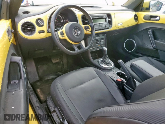 2014 Volkswagen Beetle 2.5L with VIN 3VWJX7AT2EM610372, listed as a Copart auction lot 60163345 with 121,497 mi miles and Salvage title. Bid and sale history available at DreamBid. Image 8.