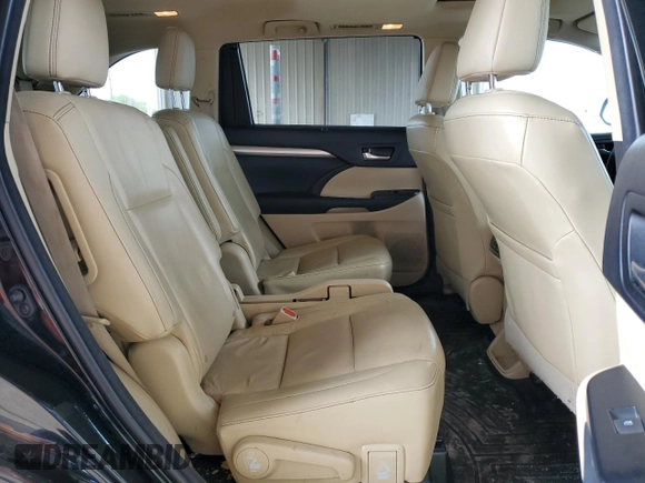 2015 Toyota Highlander XLE z VIN 5TDJKRFH6FS090633, wystawiony jako Copart lot #54089715 z przebiegiem 194 494 mil mil oraz Szkoda całkowita • Salvage title. Historia ofert i sprzedaży dostępna na DreamBid. Obrazek 11.