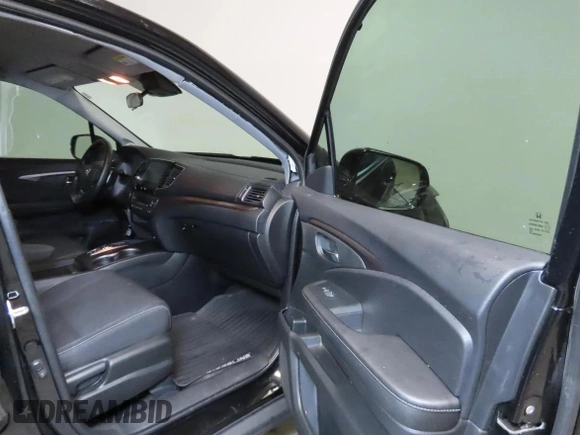 2023 Honda Ridgeline Sport with VIN 5FPYK3F13PB068889, listed as a Copart auction lot 58864005 with 19,879 mi miles and Salvage title. Bid and sale history available at DreamBid. Image 5.