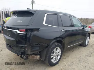 2024 Cadillac XT6 Luxury with VIN 1GYKPBR47RZ723532, listed as a IAAI auction lot 41758065 with 31,712 mi miles. Bid and sale history available at carsss.com. Image 4.