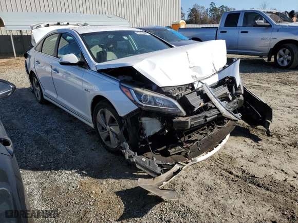 2017 Hyundai Sonata Plug-In Hybrid with VIN KMHE14L25HA065208, listed as a Copart auction lot 82573664 with 133,161 mi miles and Salvage Title. Bid and sale history available at carsss.com. Image 4.
