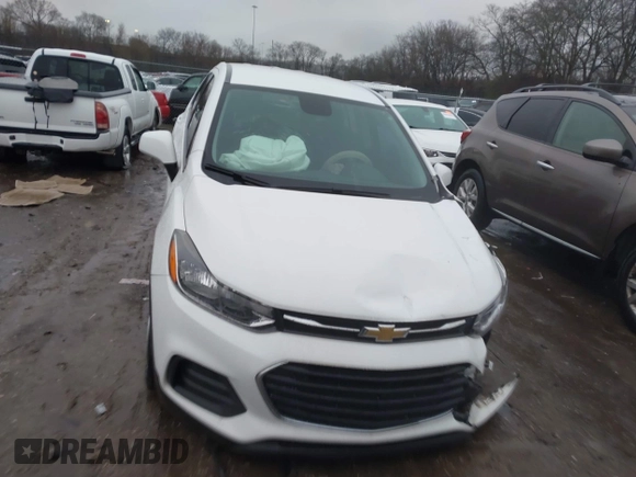 2021 Chevrolet Trax LS with VIN KL7CJKSB1MB310833, listed as a IAAI auction lot 41544231 with 1 mi miles. Bid and sale history available at carsss.com. Image 12.