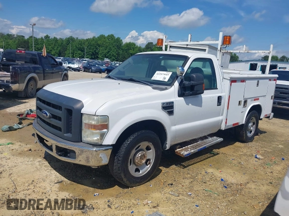 2008 Ford F-350 with VIN 1FDSF30568EB85539, listed as a IAAI auction lot 42207045 with 307,671 mi miles and . Bid and sale history available at DreamBid. Image 2.
