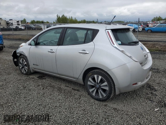 2013 Nissan LEAF SL with VIN 1N4AZ0CP9DC413421, listed as a Copart auction lot 54562415 with 84,490 mi miles and Salvage title. Bid and sale history available at DreamBid. Image 2.