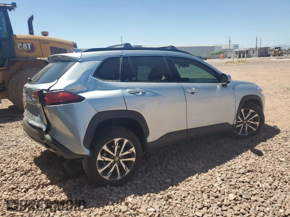 2023 Toyota Corolla Cross XLE with VIN 7MUDAAAG2PV050945, listed as a Copart auction lot 62237465 with 33,036 mi miles and Salvage title. Bid and sale history available at DreamBid. Image 3.
