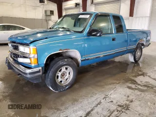 1997 Chevrolet Silverado 1500 with VIN 2GCEK19R8V1276249, listed as a Copart auction lot 52372655 with 237,612 mi miles and Salvage Title. Bid and sale history available at DreamBid. Image 1.