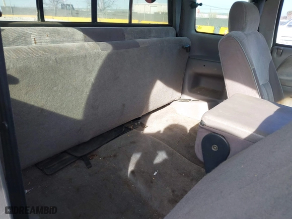 1996 Dodge Ram 1500 with VIN 3B7HC13Z0TG114932, listed as a IAAI auction lot 41787900 with 202,289 mi miles. Bid and sale history available at carsss.com. Image 8.