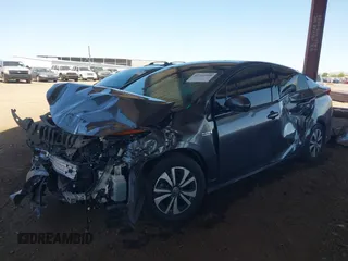 2017 Toyota Prius Plus with VIN JTDKARFPXH3059677, listed as a IAAI auction lot 42316908 with Not provided miles and . Bid and sale history available at DreamBid. Image 17.