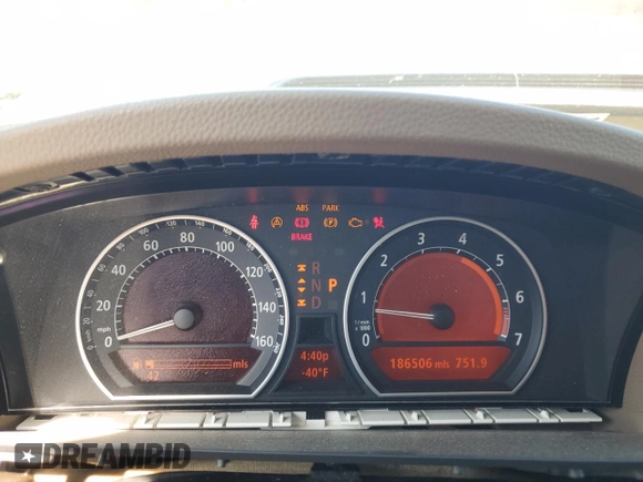 2003 BMW 7 Series 745Li with VIN WBAGN63413DR12213, listed as a Copart auction lot 72643284 with 186,506 mi miles and Salvage Title. Bid and sale history available at carsss.com. Image 9.